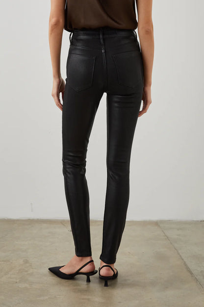 LARCHMONT SKINNY COATED NOIR